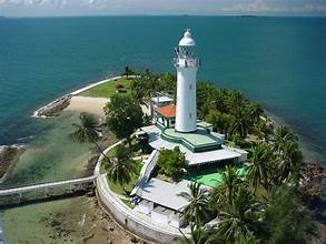 Raffles lighthouse
