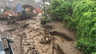 modderstromen die alles meenemen